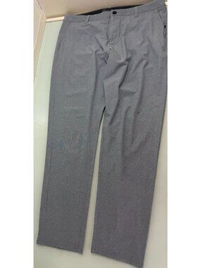 Vuori Aim Pants Mens 36X31Gray Lightweight Performance Stretch Golf Chino